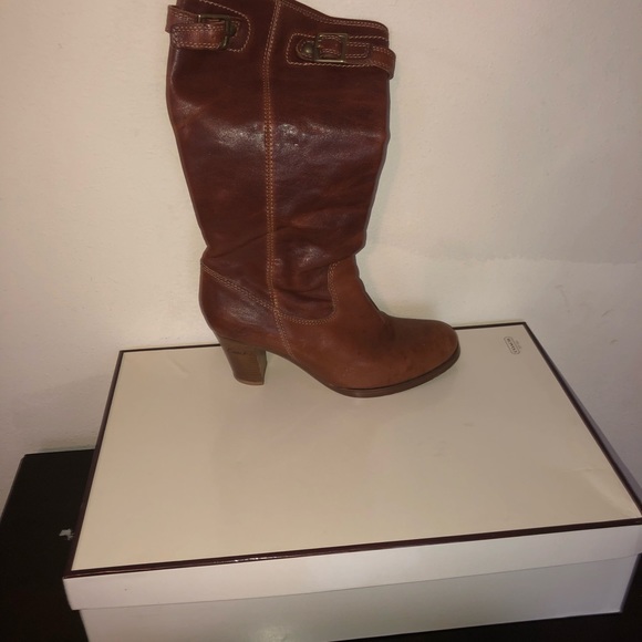 Authentic Coach Maxine Whiskey color boots, - Picture 2 of 3